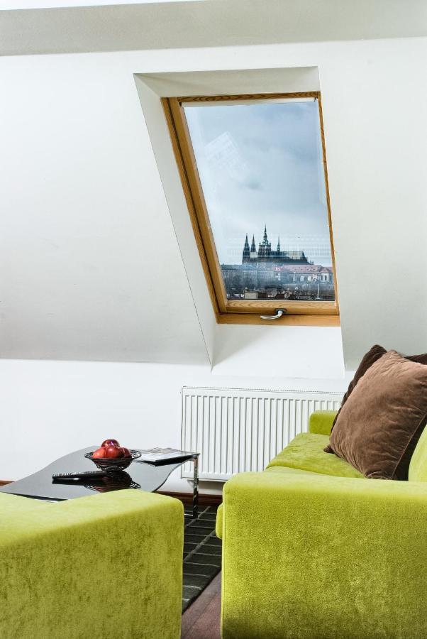 Residence Karolina Praga Esterno foto